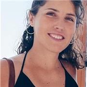 Profesora de bellas artes, en cualquiera de sus disciplinas